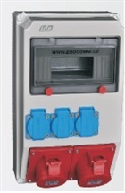 Zásuvková skříň 3x230V,1x400V/16A,1x400V/32A, bez jist.a chráničů,IP44